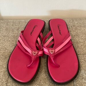 BARE TRAPS pink sandals